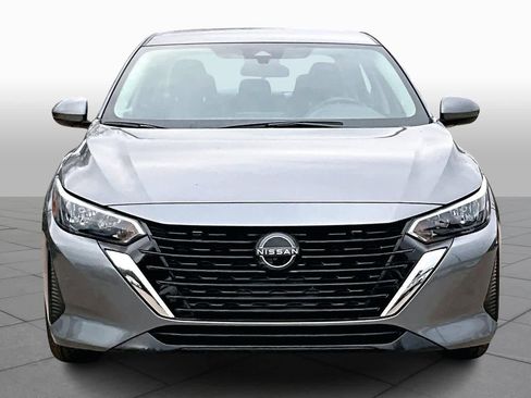 Used 2024 Nissan Sentra S image 3