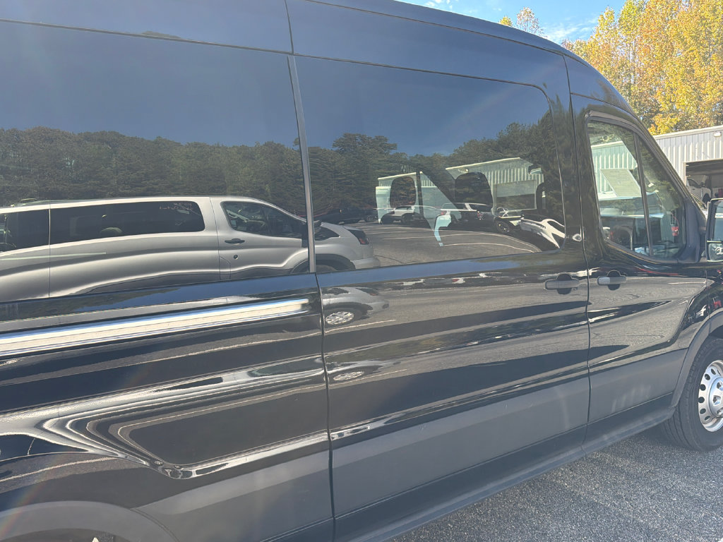 Used 2025 Ford Transit 350 XLT AWD/4WD image 12