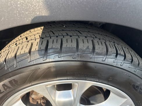 Used 2016 Ford Escape Titanium image 21