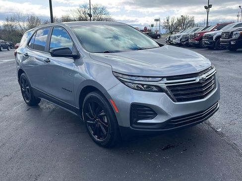 Used 2024 Chevrolet Equinox LS w/ LS Convenience Package image 7