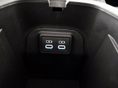 Certified 2022 Toyota RAV4 XLE image 42