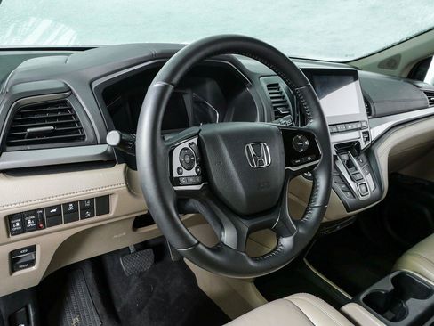 Used 2019 Honda Odyssey EX-L image 4