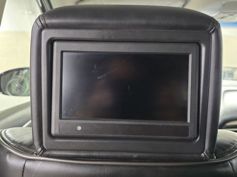 Used 2013 INFINITI JX35 Base w/ Premium Pkg image 17