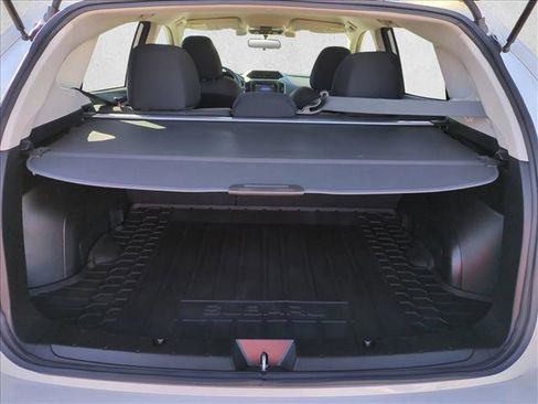 Used 2021 Subaru Crosstrek 2.0i image 6