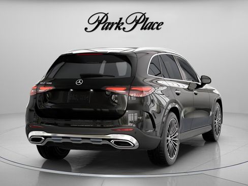 Used 2026 Mercedes-Benz GLC 300 image 17