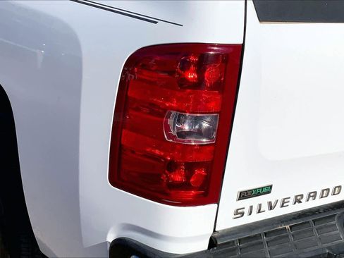 Used 2011 Chevrolet Silverado 1500 LS image 27