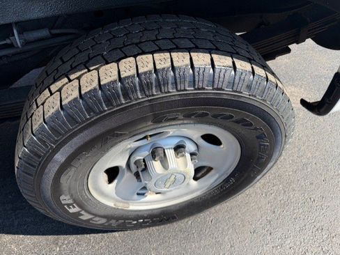 Used 2006 Chevrolet Express 3500 Extended image 9