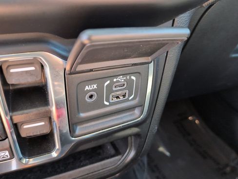 Used 2022 Jeep Wrangler Unlimited Sport AWD/4WD image 20