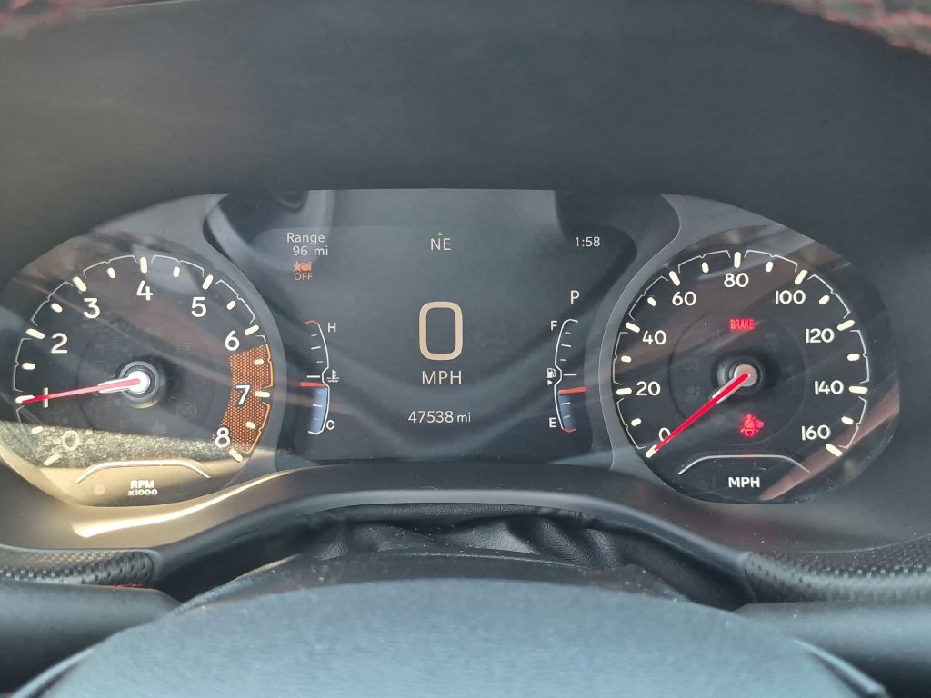 Used 2024 Jeep Compass Trailhawk AWD/4WD image 19