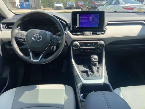 Used 2025 Toyota RAV4 XLE Premium FWD image 11