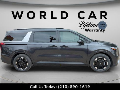 New 2026 Kia Carnival EX FWD image 8