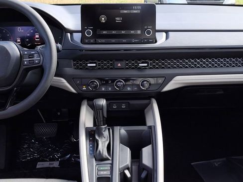 New 2025 Honda Accord SE image 25