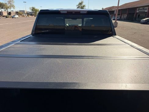 Used 2019 GMC Sierra 1500 AT4 w/ AT4 Premium Package image 17