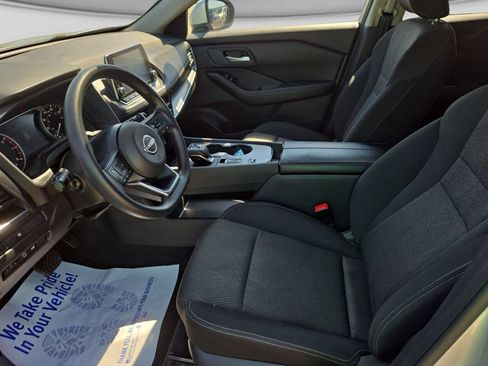 Used 2024 Nissan Rogue SV FWD image 22