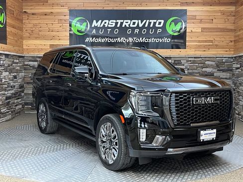 Used 2023 GMC Yukon Denali Ultimate AWD/4WD image 2