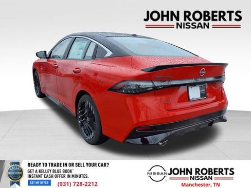 New 2026 Nissan Sentra SR w/ SR Premium Package FWD image 16