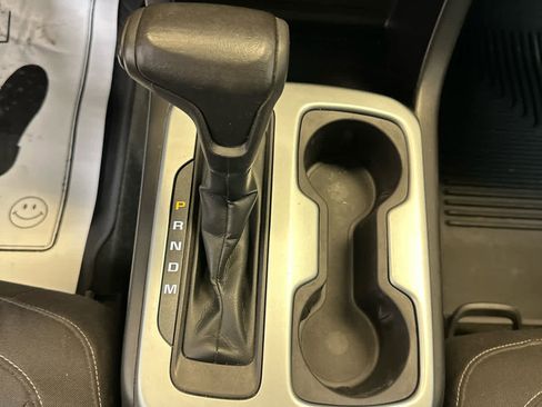 Used 2016 Chevrolet Colorado LT w/ LT Convenience Package image 29