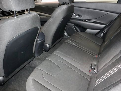 Certified 2023 Hyundai Elantra SEL image 20