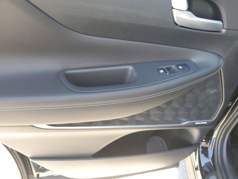 Used 2023 Hyundai Santa Fe Limited AWD/4WD image 16