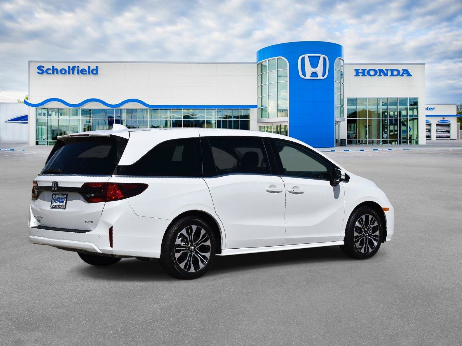 New 2027 Honda Odyssey Elite image 3