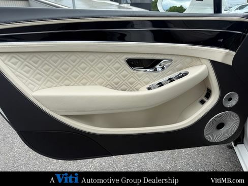 Used 2022 Bentley Continental GT AWD/4WD image 16