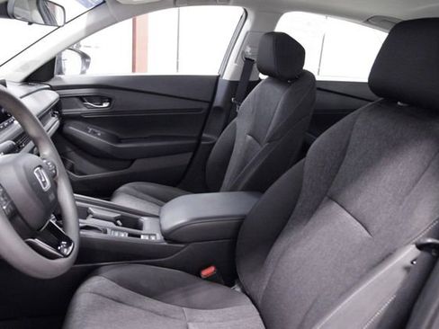 Certified 2024 Honda Accord EX image 17