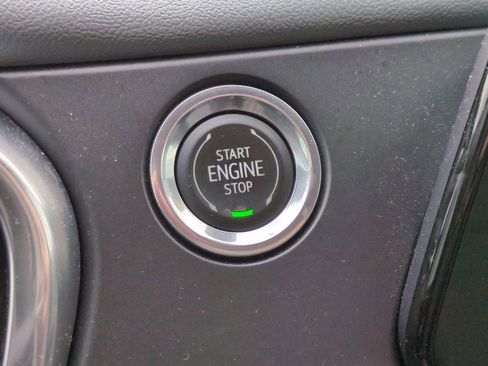 Certified 2020 Chevrolet Blazer LT w/ Sound & Technology Package image 28