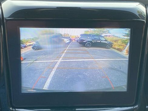 Used 2019 Chevrolet Traverse LT w/ LPO, Floor Liner Package AWD/4WD image 14