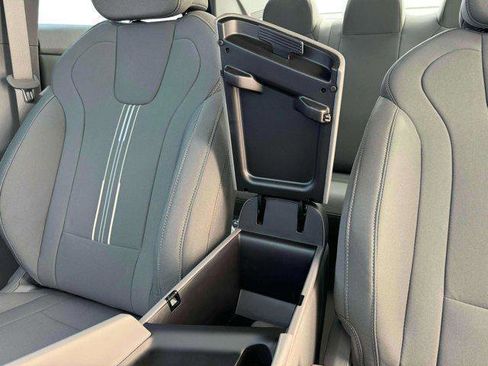 New 2025 Hyundai Elantra Sport w/ Cargo Package image 18