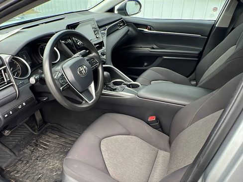 Used 2021 Toyota Camry LE image 13