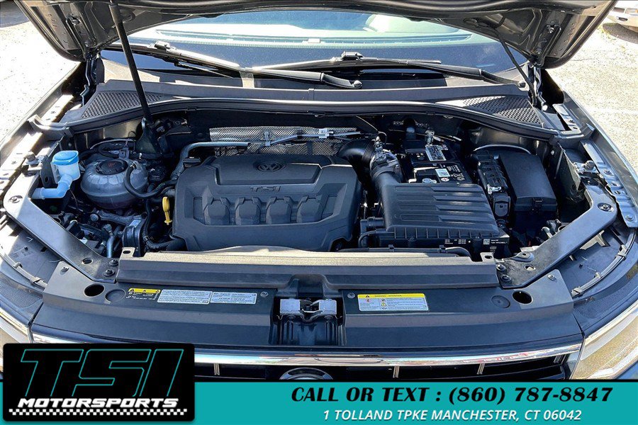 Used 2022 Volkswagen Tiguan SE R-Line AWD/4WD image 10