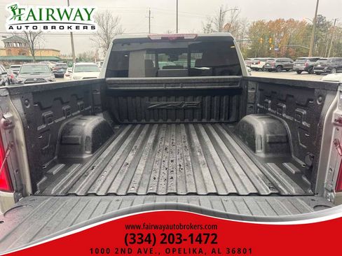 Used 2023 Chevrolet Silverado 1500 ZR2 w/ Technology Package image 26
