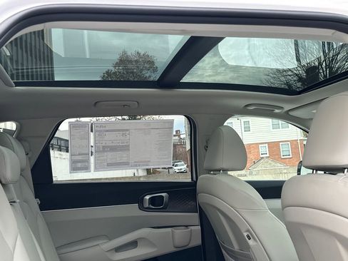 New 2026 Kia Sorento S w/ S Panoramic Sunroof Package image 15
