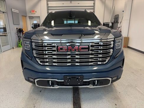 New 2026 GMC Sierra 1500 Denali w/ Technology Package AWD/4WD image 12