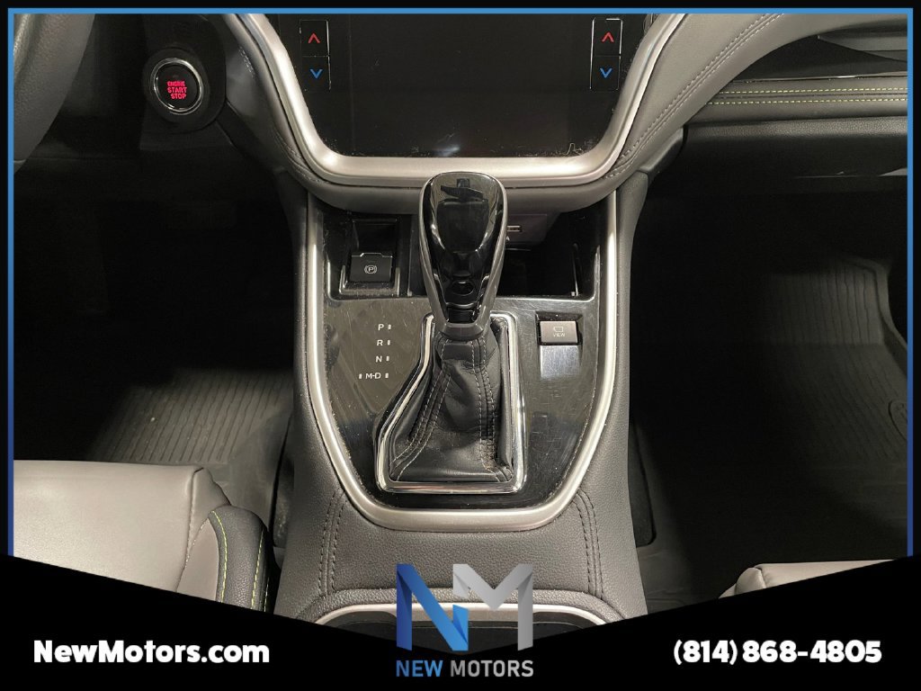 Used 2022 Subaru Outback Onyx Edition XT w/ Popular Package #2 AWD/4WD image 12