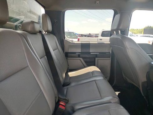 Used 2022 Ford F550 4x4 Crew Cab Super Duty w/ Power Equipment Group image 20