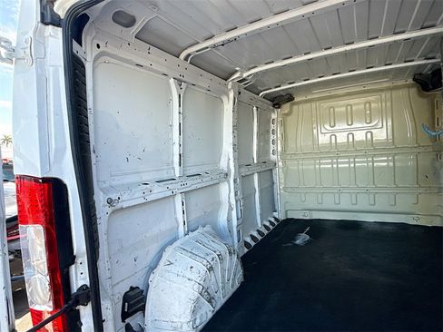 Used 2017 RAM ProMaster 1500 image 25