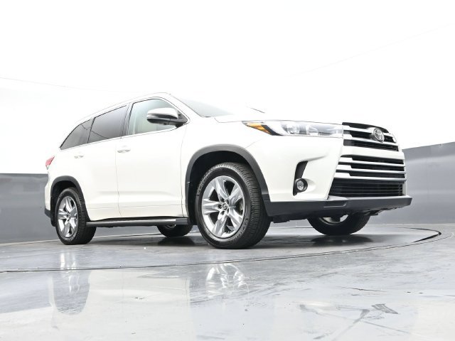 Used 2018 Toyota Highlander Limited AWD/4WD image 33