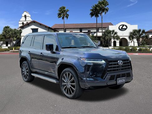 Certified 2026 Lexus GX 550 w/ Accessory Package (2T) AWD/4WD image 1