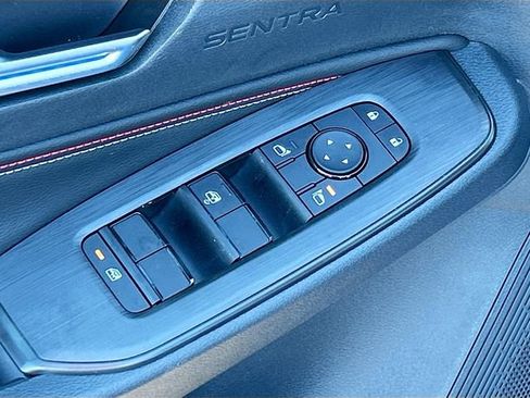 New 2026 Nissan Sentra SR w/ Floor Mat Package FWD image 12