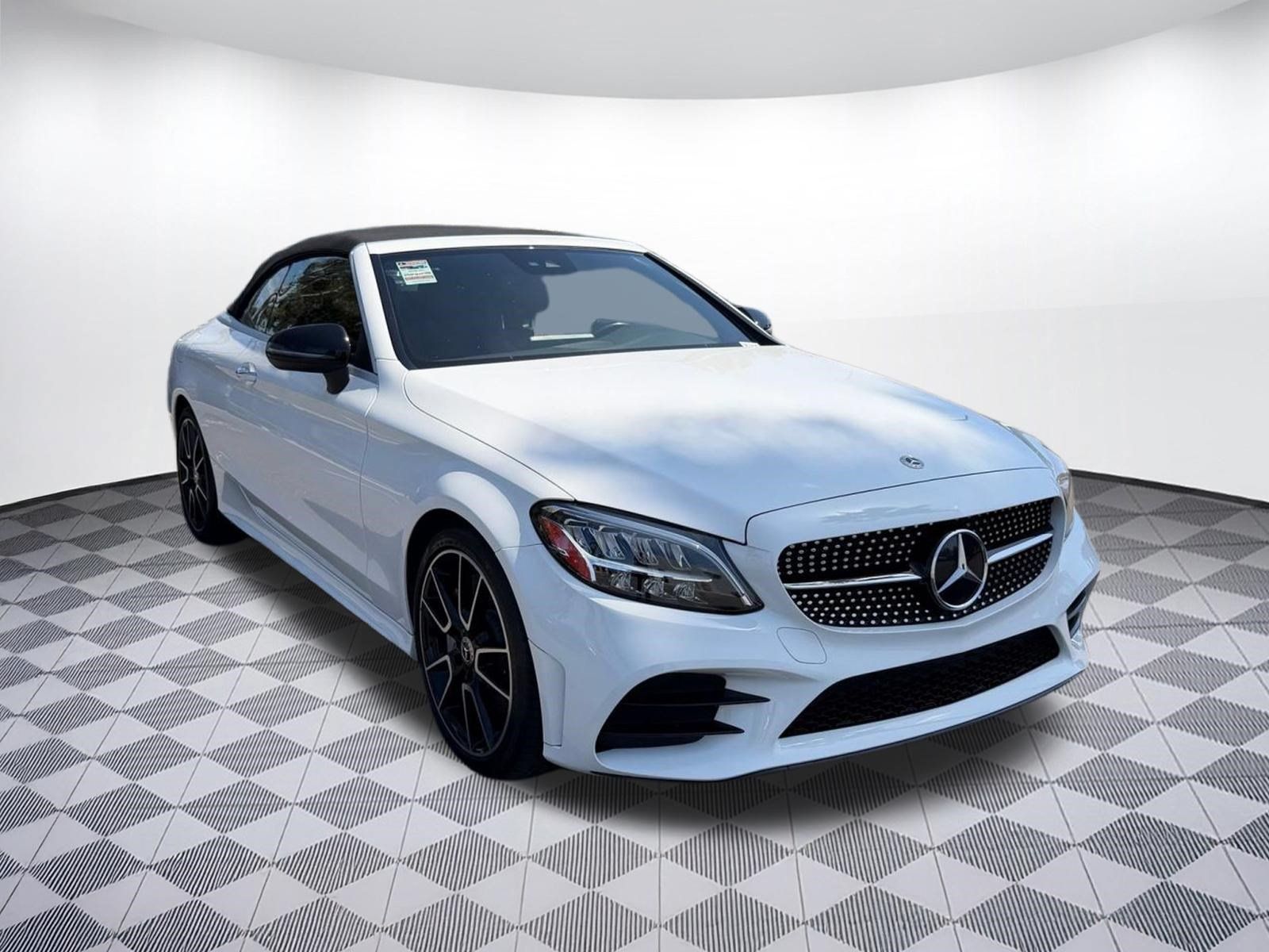 Used 2023 Mercedes-Benz C 300 Cabriolet image 5