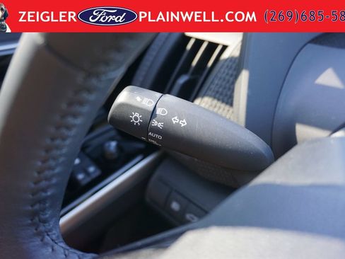 Used 2024 Toyota bZ4X FWD image 27