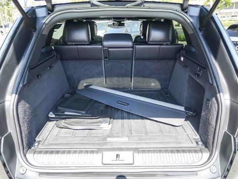 Used 2019 Land Rover Range Rover Sport HSE AWD/4WD image 23