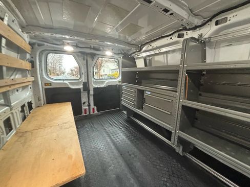 Used 2018 Ford Transit 250 130 Low Roof w/ Exterior Upgrade Package image 31