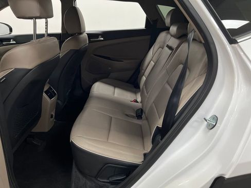 Used 2020 Hyundai Tucson Limited FWD image 27