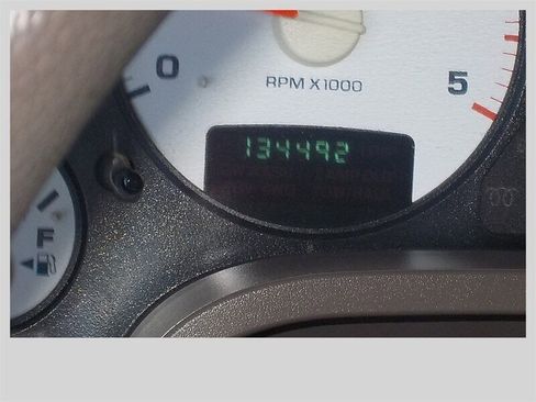 Used 2004 Dodge Ram 2500 Truck SLT w/ Trailer Tow Group image 2