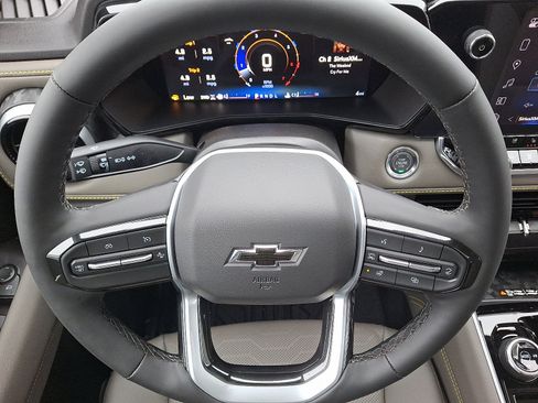 New 2026 Chevrolet Colorado ZR2 w/ Technology Package image 16