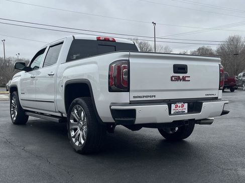 Used 2017 GMC Sierra 1500 Denali w/ Denali Ultimate Package image 3