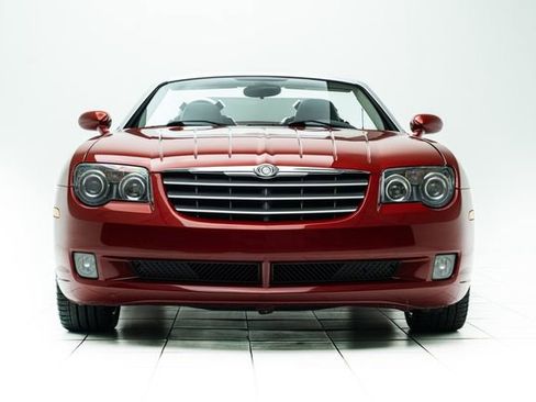 Used 2005 Chrysler Crossfire Limited RWD image 6