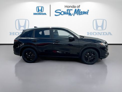 New 2026 Honda HR-V Sport image 8